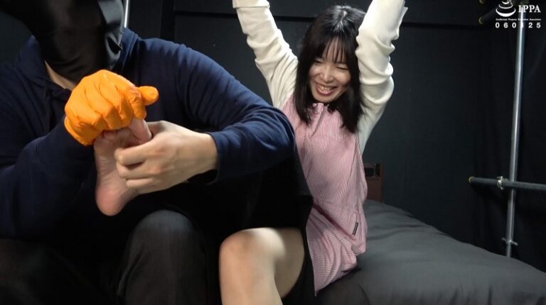 h_1416ad01930 「私服姿でバンザイ拘束された奥様の弱点の腋の下をガッツリ責め倒す！」わかしラボ WAKA-070杉崎みさき 2