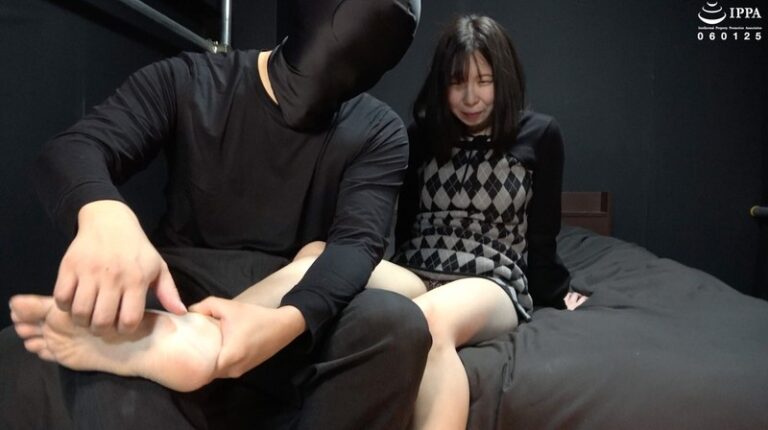 h_1416ad01938 「ぐら女子の素質がたっぷりな全身敏感な岸永みりなちゃんをくすぐりチェック！」わかしラボ WAKA-072 岸永みりな 1